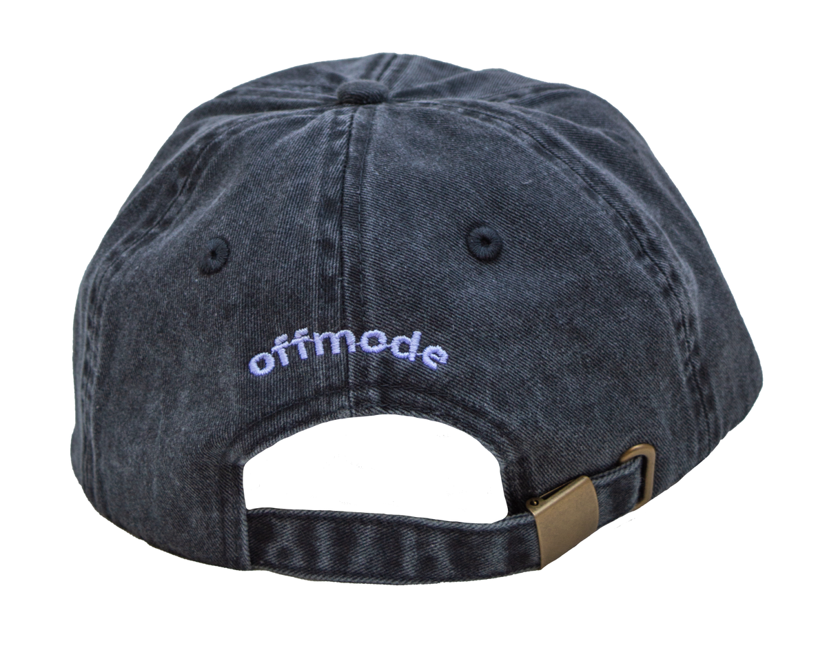 Cappello nero Offmode con logo ricamato e fibbia effetto ottone