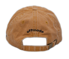 Cappello senape Offmode con logo ricamato e fibbia effetto ottone