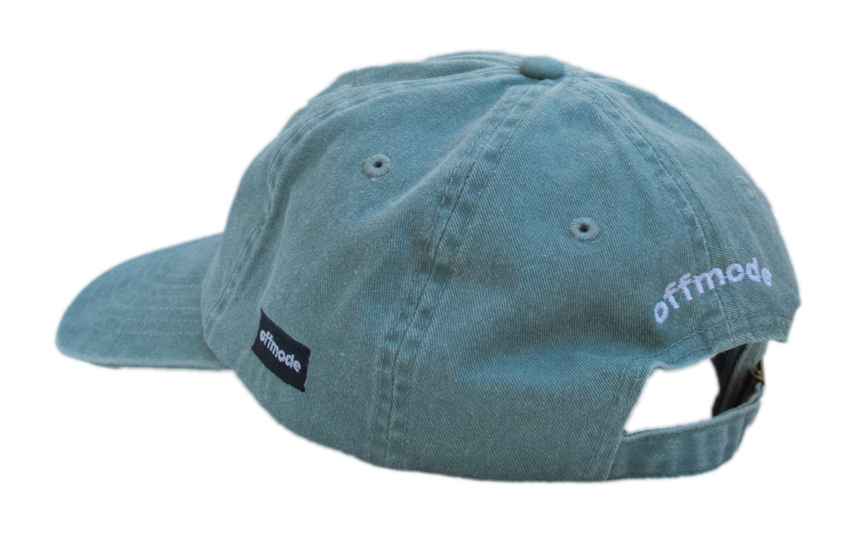 Cappello salvia Offmode con logo ricamato e fibbia effetto ottone