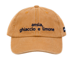 Cappello senape Offmode con la frase "ansia, ghiaccio e limone" ricamata