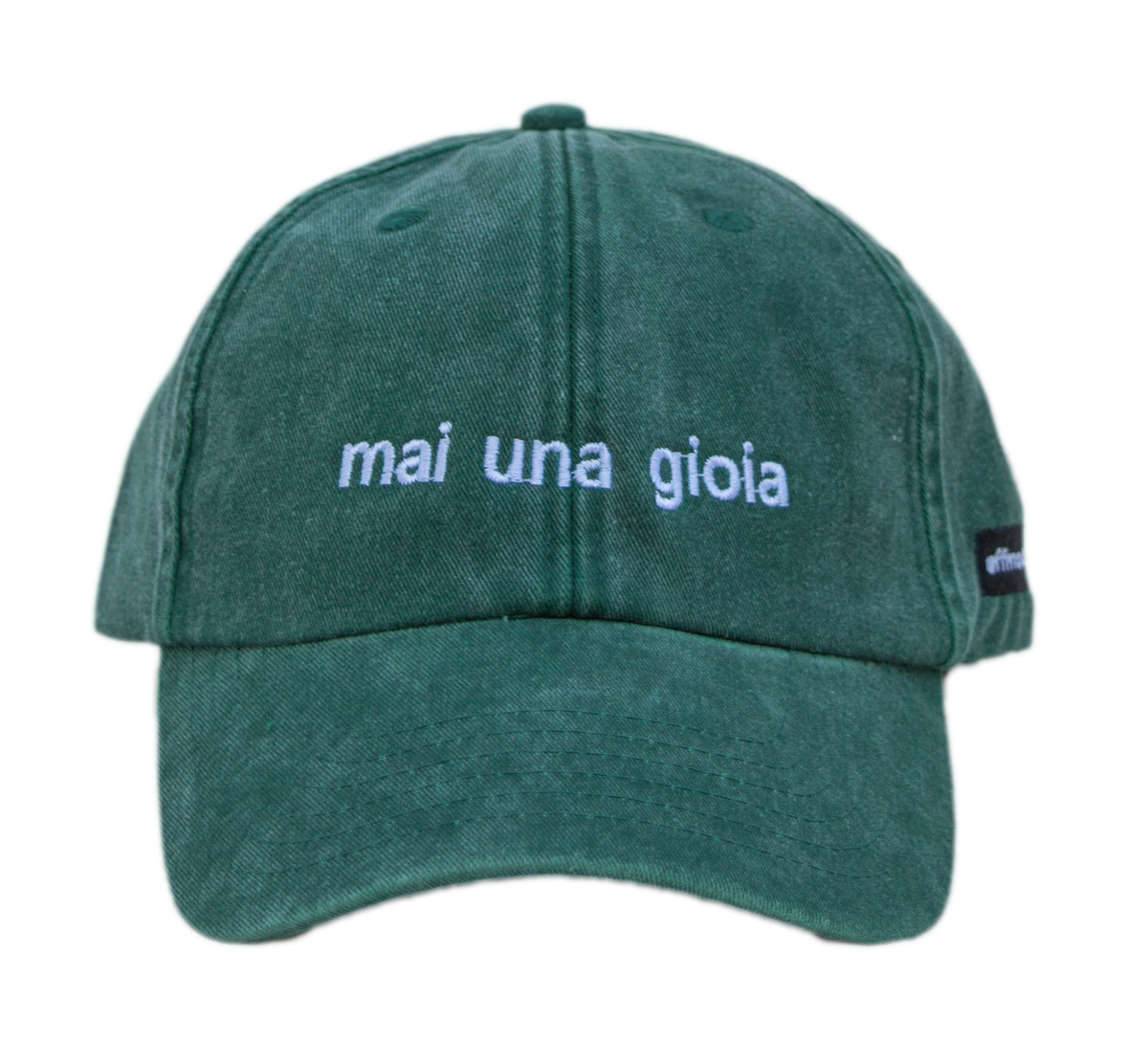 Cappello verde Offmode con la frase "mai una gioia" ricamata