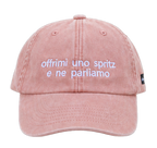 Cappello pesca Offmode con la frase "offrimi uno spritz e ne parliamo" ricamata