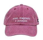 Cappello bordeaux Offmode con la frase "sesso, magnesio e potassio" ricamata