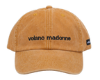 Cappello senape Offmode con la frase "volano madonne" ricamata